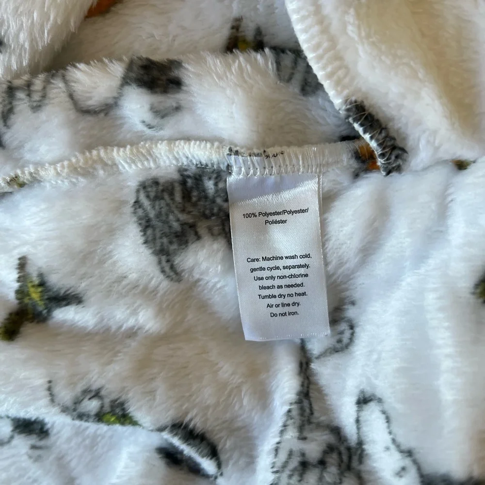 Peanuts lounge wear - Picture 4 of 9